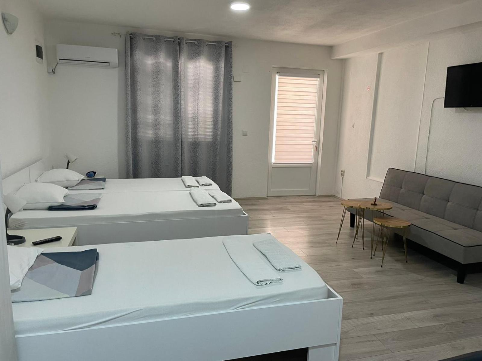 Tiki Apartments Гевгелія Екстер'єр фото
